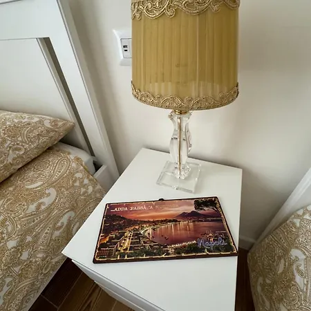 Appartamento La Dimora Di Cinzia Napoli Esterno foto